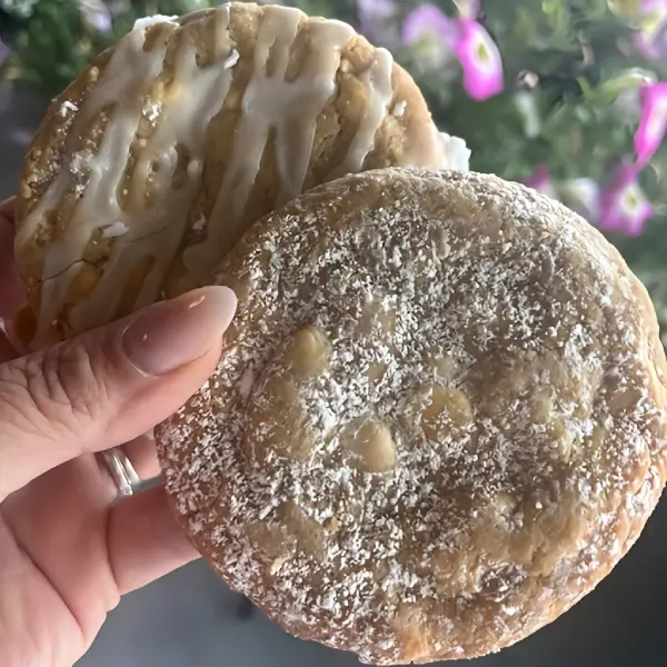 Lemon White Chocolate Cookies (6 )